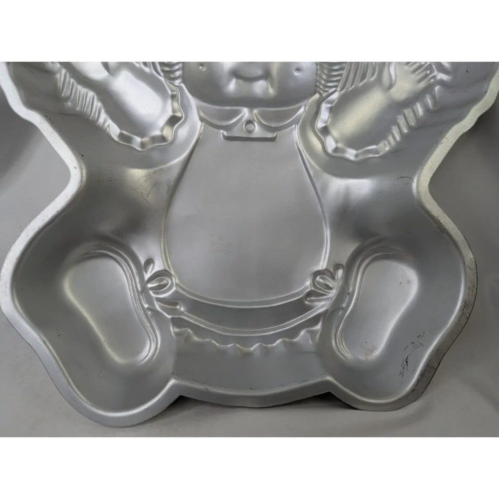 Wilton Cabbage Patch‎ Kids Doll Cake Pan 2105-1984